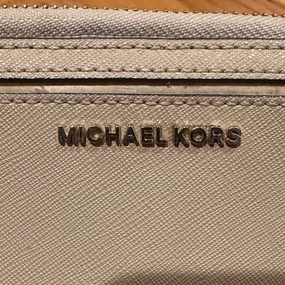 Michael Kors Beige Wristlet Wallet - Picture 2 of 4